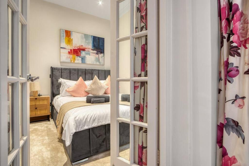 3bed 3bath Kensington Palace Londra