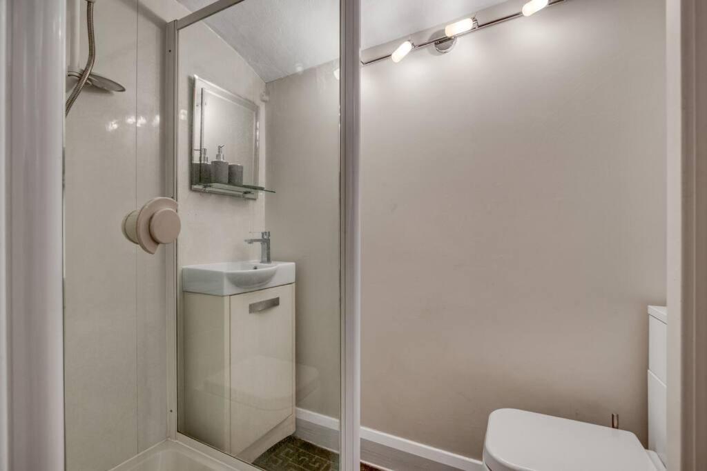 3bed 3bath Kensington Palace *