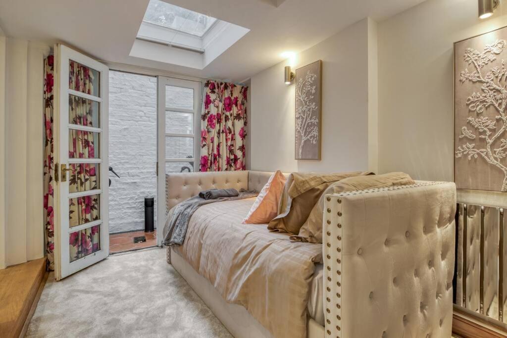 3bed 3bath Kensington Palace